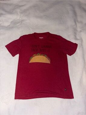 (3 for $15) West49 Taco T-shirt ( Boys Large)